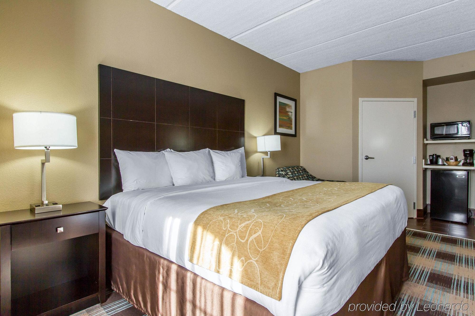 Comfort Suites Airport Kenner Exterior photo